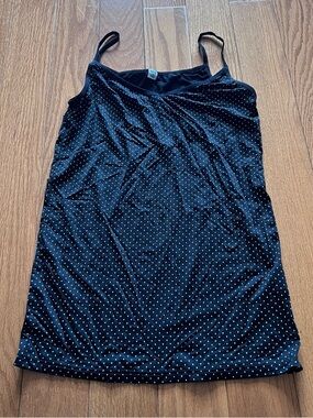 Vintage Women’s Uniqlo Airism polka-dotted black camisole tank top Size Medium M